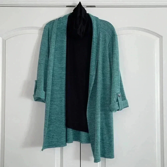 NY Collection Sweater With Attached Face Covering​​ - Picture 10 of 16